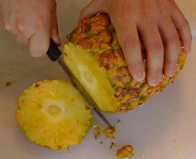 how to cut pineapples