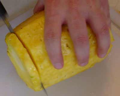 how to slice up pineapples