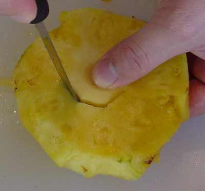 hot to prepare a pineapple